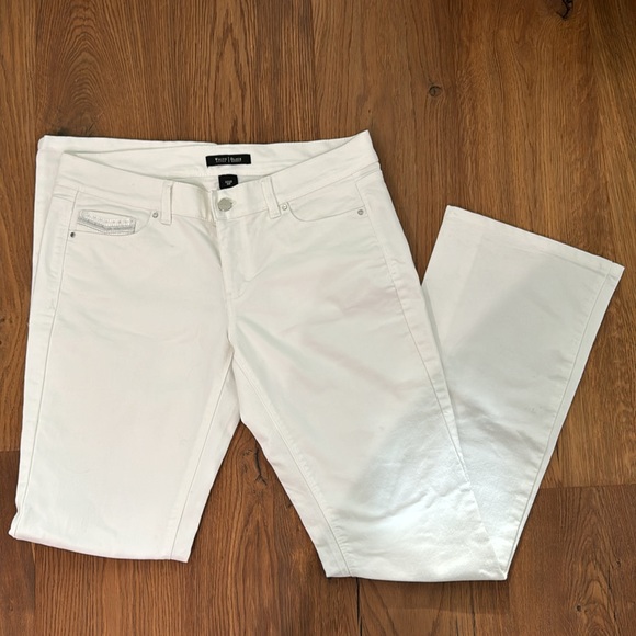 White House Black Market White Boot leg jeans - Picture 2 of 7